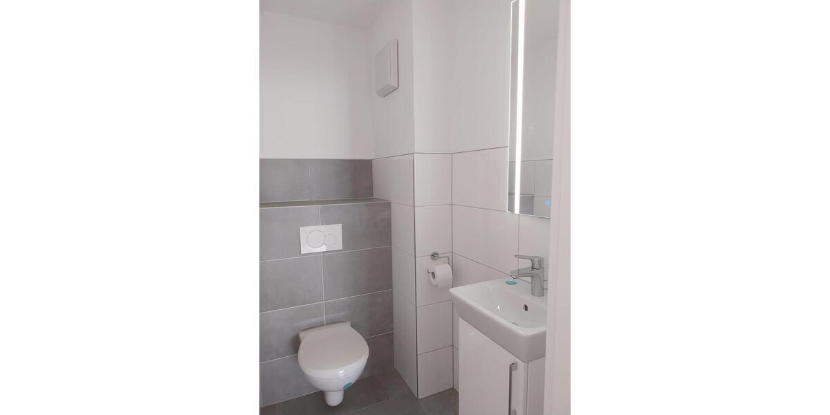 Erdgeschoßwohnung Würzburg Lengfeld - 3 Zimmer, 86 m&sup2;, 999&euro; | Angebot:26630836