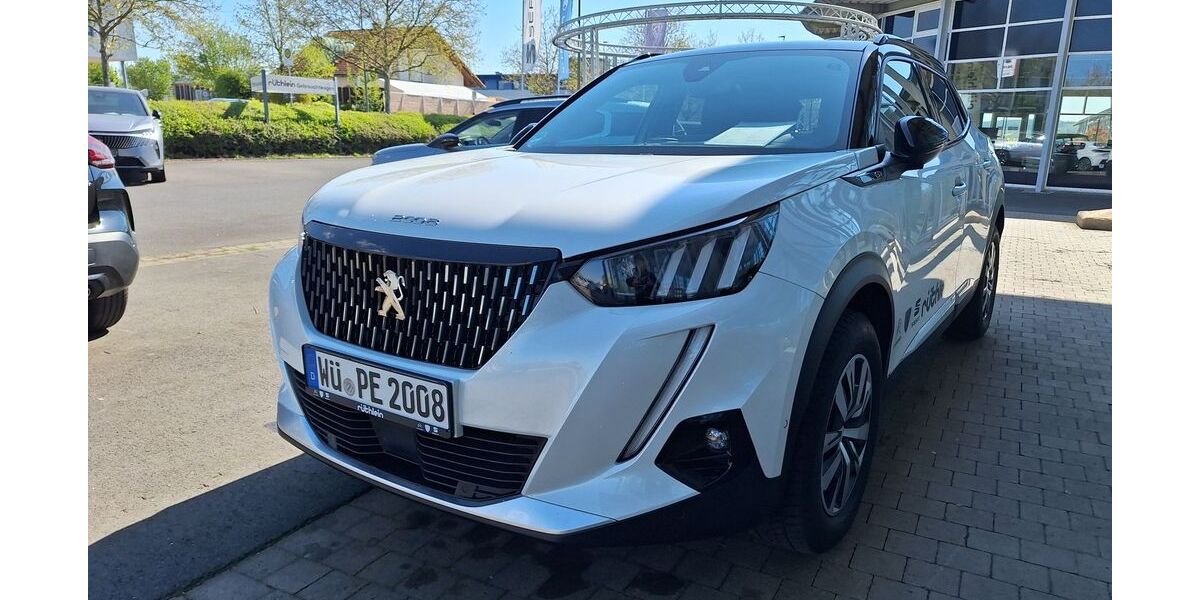 Peugeot 2008 37.000 km 23.990 &euro; Würzburg 97076