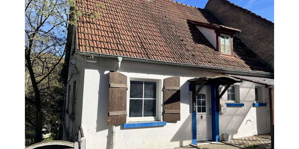 Einfamilienhaus Grünsfeld - 3 Zimmer, 86 m&sup2;, 90.000&euro; | Angebot:26562225