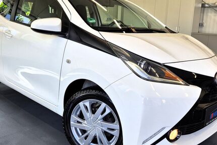 Toyota Aygo (X) 86.000 km 8.690 &euro; Waigolshausen, bei Schweinfurt 97534