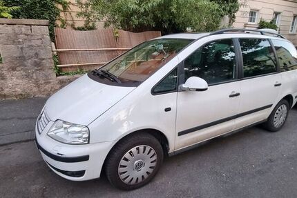 VW Sharan