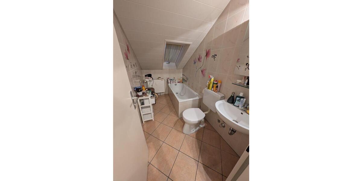 WG geeignete 2-Zimmerwohnung, Nähe Uni-Hubland zimmer