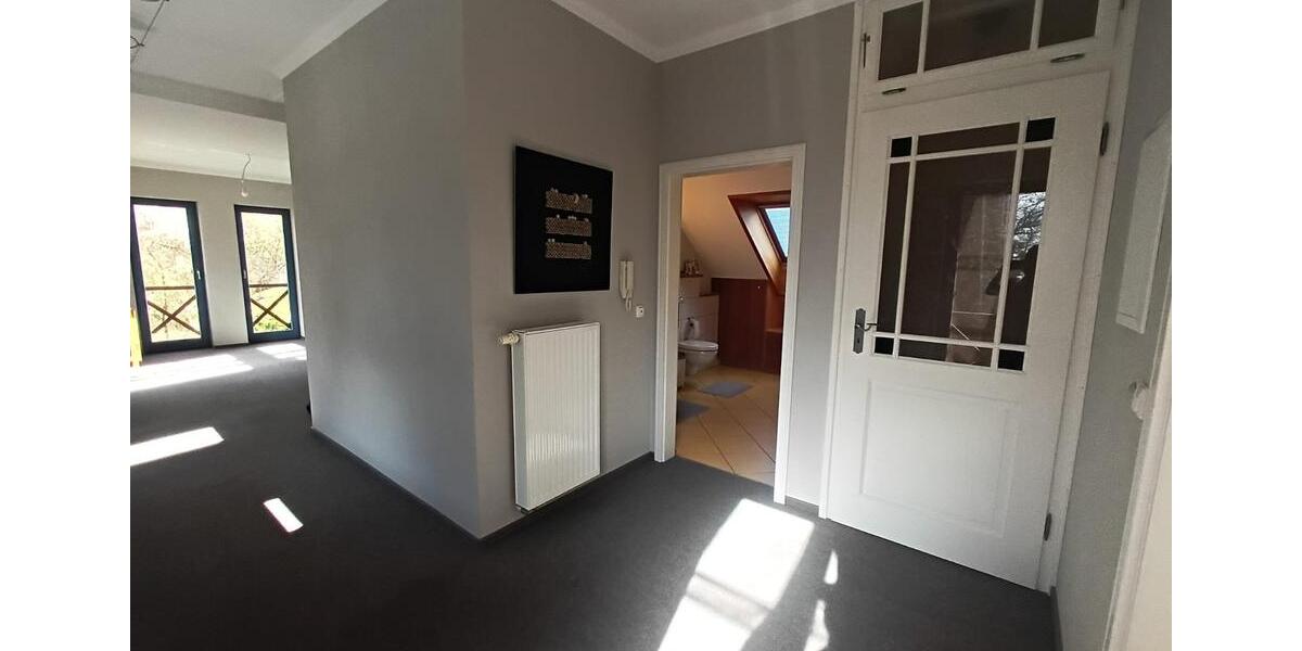 Einfamilienhaus Kleinlangheim - 4.5 Zimmer, 166 m&sup2;, 630.000&euro; | Angebot:26038914