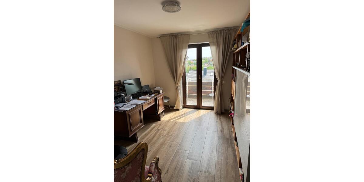 Doppelhaushälfte Würzburg Lengfeld - 7 Zimmer, 154 m&sup2;, 599.000&euro; | Angebot:27083665