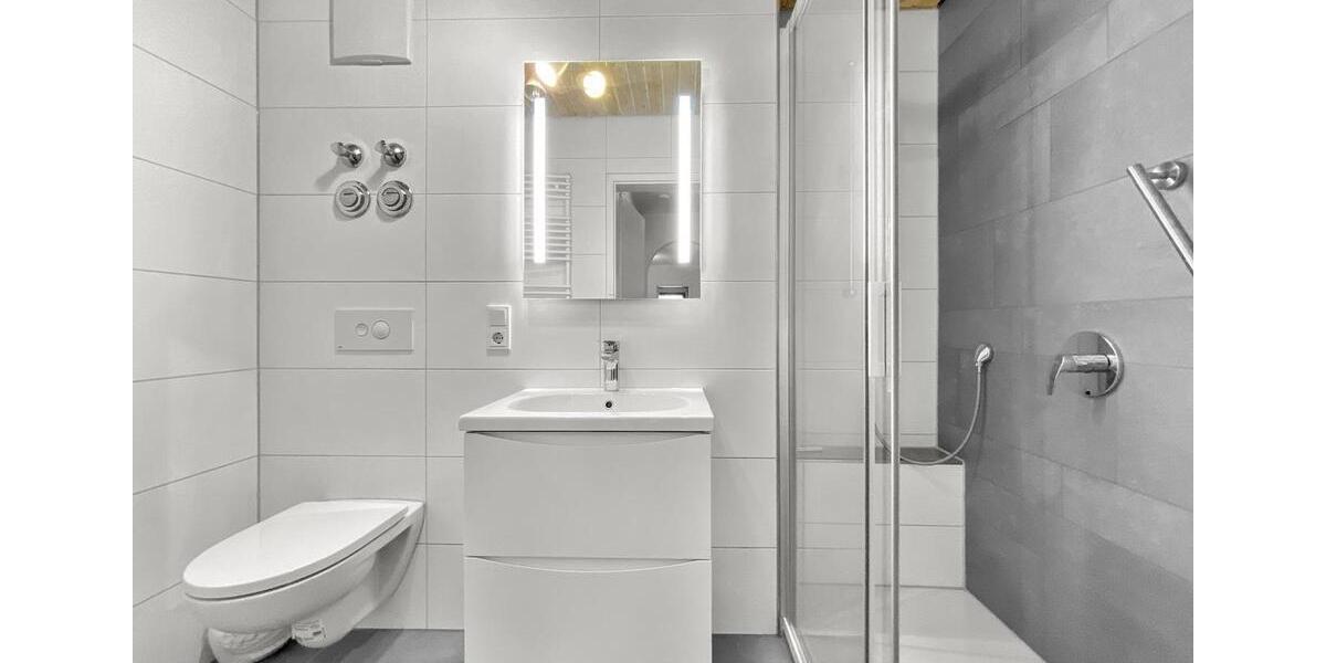 Etagenwohnung Höchberg - 3.5 Zimmer, 81 m&sup2;, 1.250&euro; | Angebot:26155361