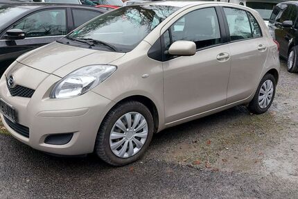 Daihatsu Charade 155.400 km 4.650 &euro; Würzburg 97082