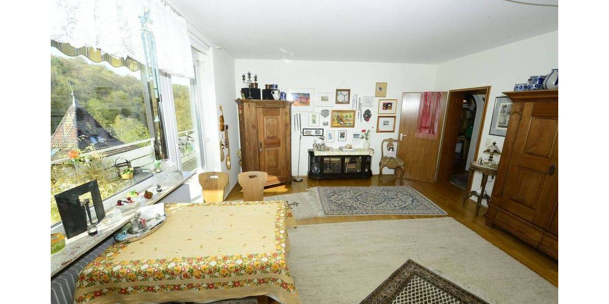 Etagenwohnung Würzburg Steinbachtal - 3 Zimmer, 90 m&sup2;, 360.000&euro; | Angebot:26723980