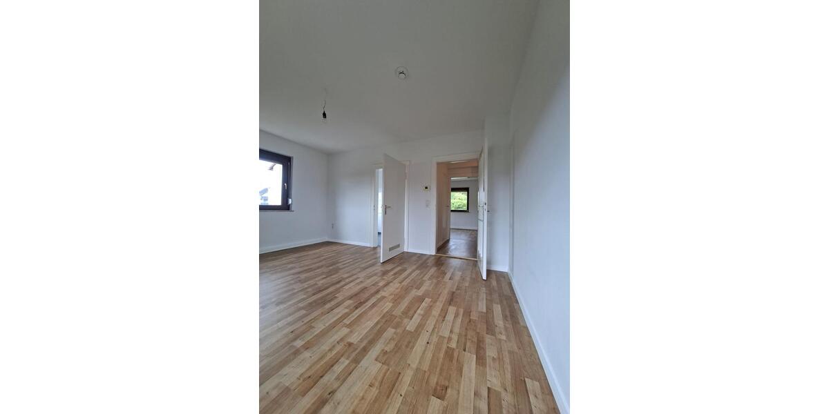 Etagenwohnung Ochsenfurt - 3 Zimmer, 55 m&sup2;, 599&euro; | Angebot:26633298