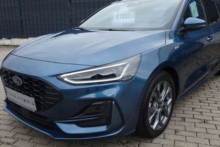 Ford Focus 25.093 km 21.990 &euro; Tauberbischofsheim 97941