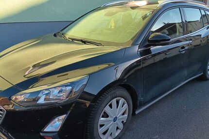 Ford Focus 52.500 km 13.990 &euro; Zellingen 97225