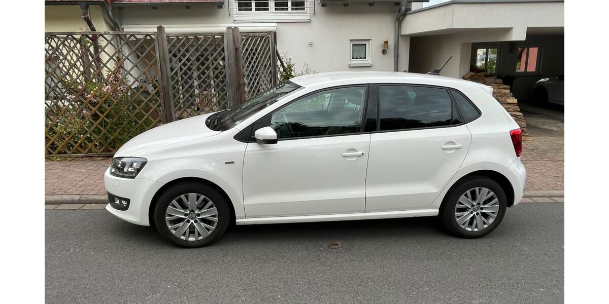 VW Polo 93.000 km 7.900 &euro; Güntersleben 97261