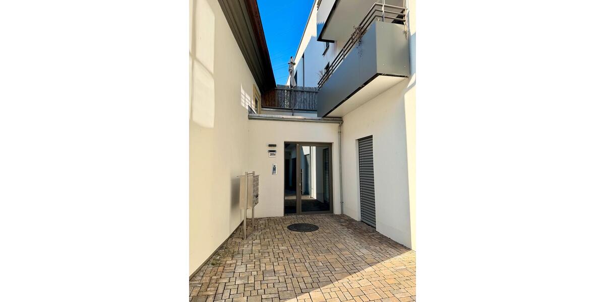 Hochwertige Gewerbeimmobilie in Würzburg-Versbach zu vermieten zimmer