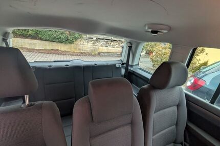 VW Touran 167.000 km 6.450 &euro; Gerbrunn 97218