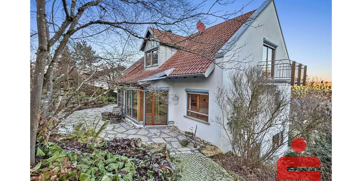 Haus zum Kaufen in Waldbüttelbrunn 599.000 € 173 m² 6 zimmer