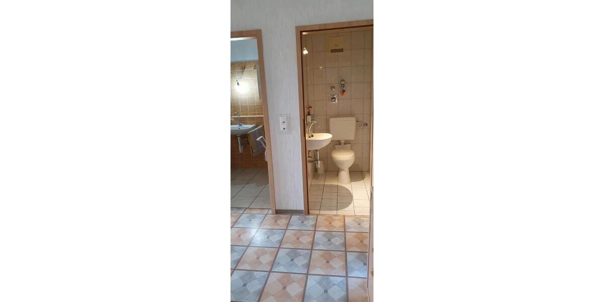 Etagenwohnung Würzburg Lengfeld - 3 Zimmer, 82 m&sup2;, 295.000&euro; | Angebot:25708308