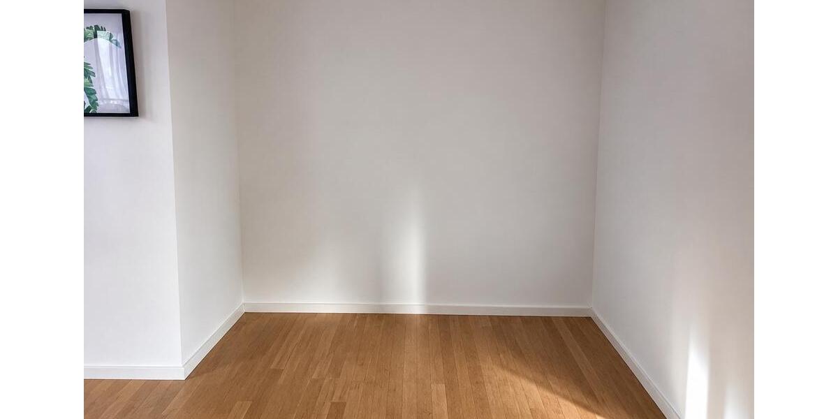 Dachgeschoßwohnung Würzburg - 2 Zimmer, 72 m&sup2;, 1.060&euro; | Angebot:26606065