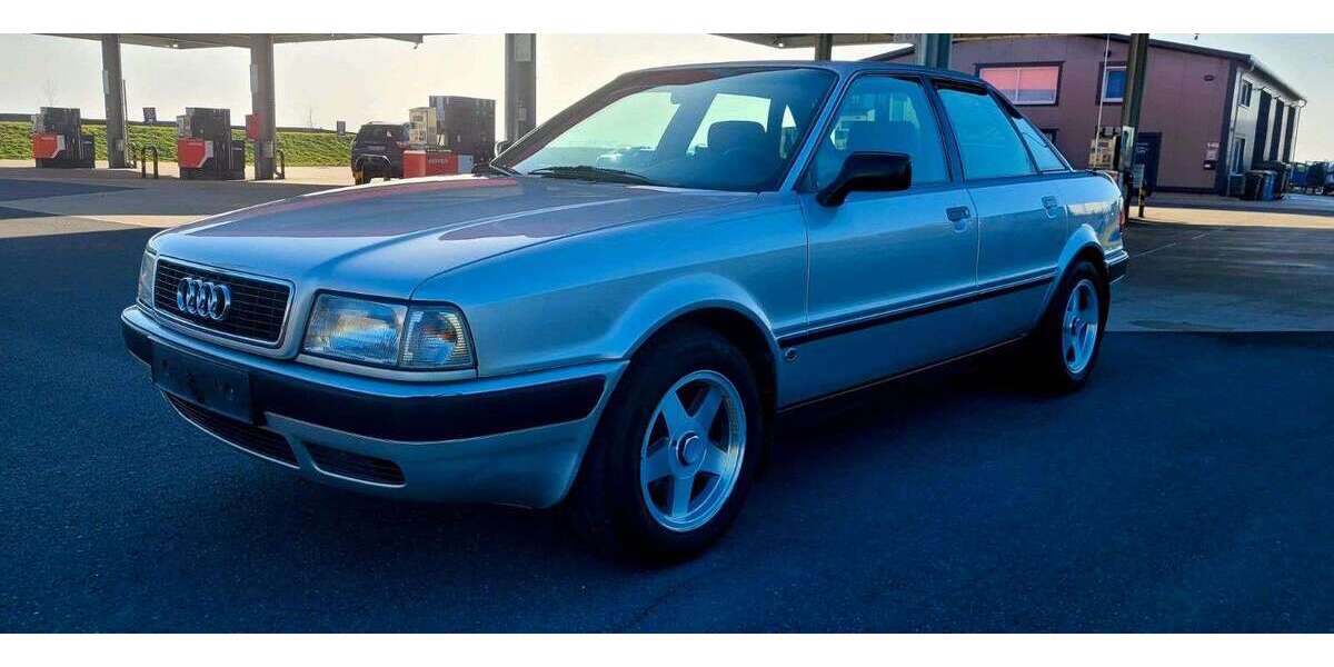 Audi 80 154.600 km 4.950 &euro; Reichenberg-Albertshausen 97234