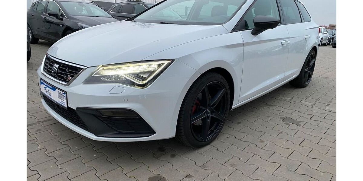 Seat Leon 115.906 km 17.200 € Bergtheim 97241