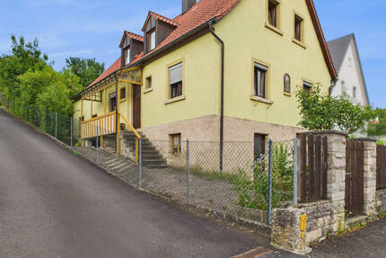 Charmantes Einfamilienhaus mit Scheune und großem Grundstück in Versbach 5 zimmer