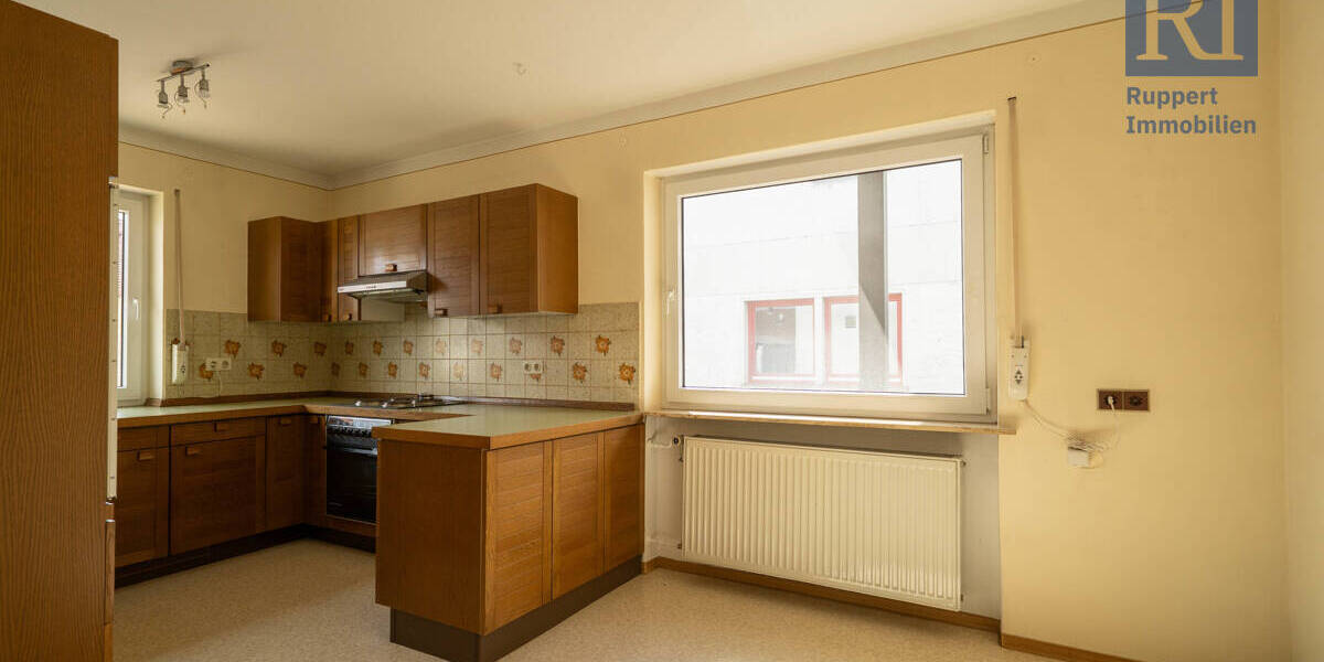 Mehrfamilienhaus, Wohnhaus Schwarzach am Main Stadtschwarzach - 7 Zimmer, 191 m&sup2;, 389.000&euro; | Angebot:21889230