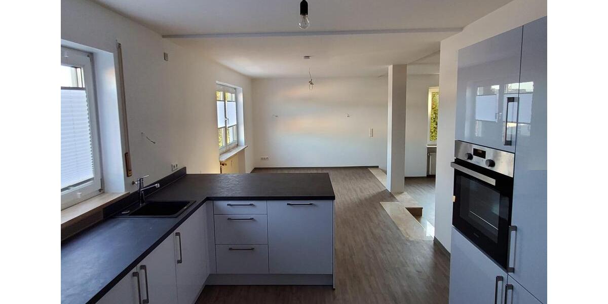 Erdgeschoßwohnung Margetshöchheim - 5 Zimmer, 146 m&sup2;, 1.730&euro; | Angebot:26589431