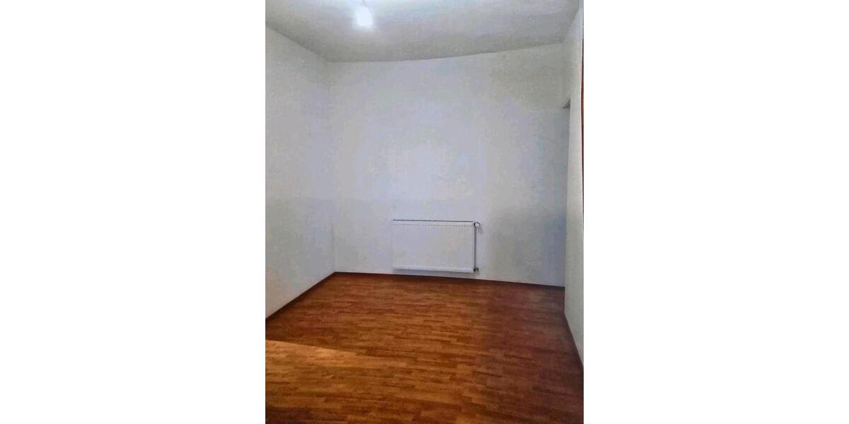 Etagenwohnung Triefenstein - 3 Zimmer, 100 m&sup2;, 630&euro; | Angebot:25830630