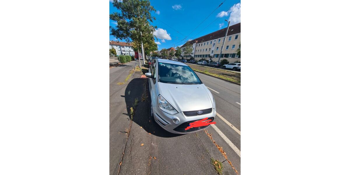 Ford S-Max 195.000 km 4.400 &euro; Würzburg 97078