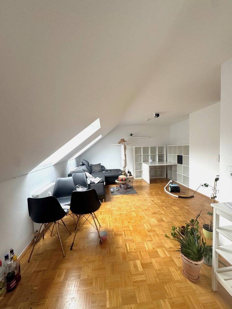 1,5 Zimmer Wohnung in ruhiger, stadtnaher Lage von Unterdürrbach