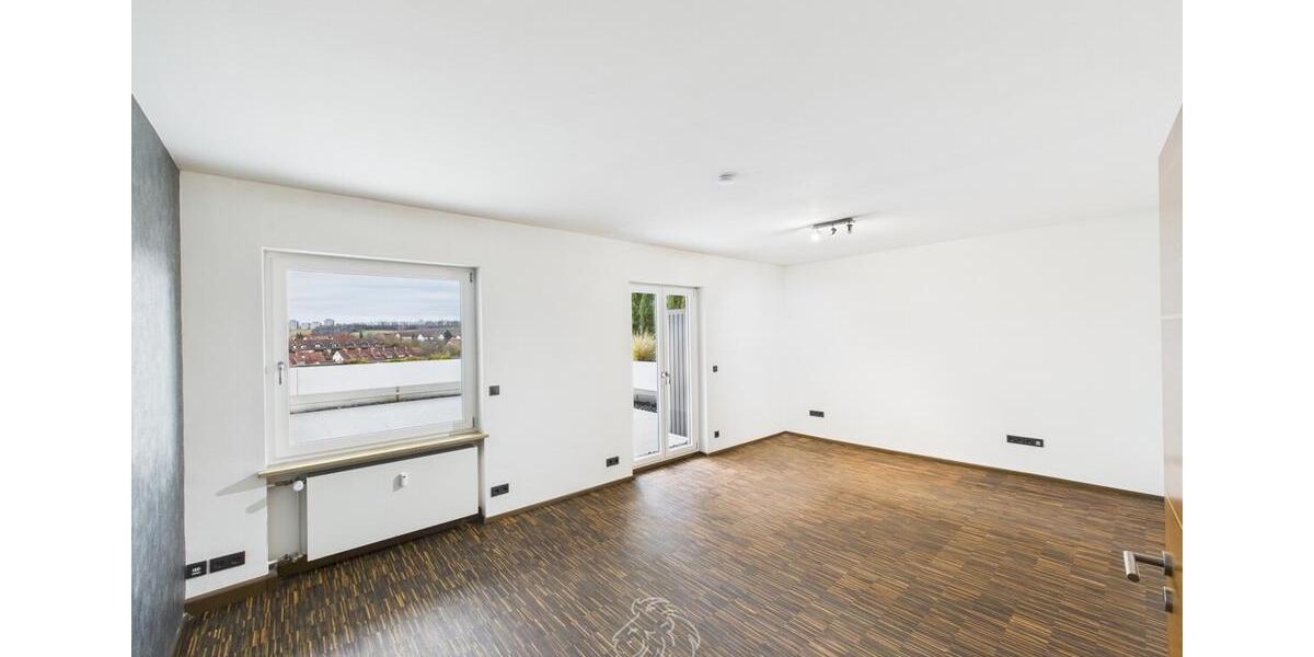 Wohnen mit Weitblick: Großzügige 3-Zimmer-Wohnung mit Terrasse in Lengfeld 3 zimmer