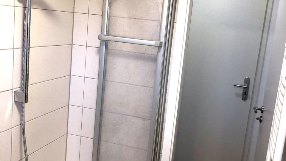 Dachgeschoßwohnung Würzburg Frauenland - 2 Zimmer, 26 m&sup2;, 720&euro; | Angebot:25238319
