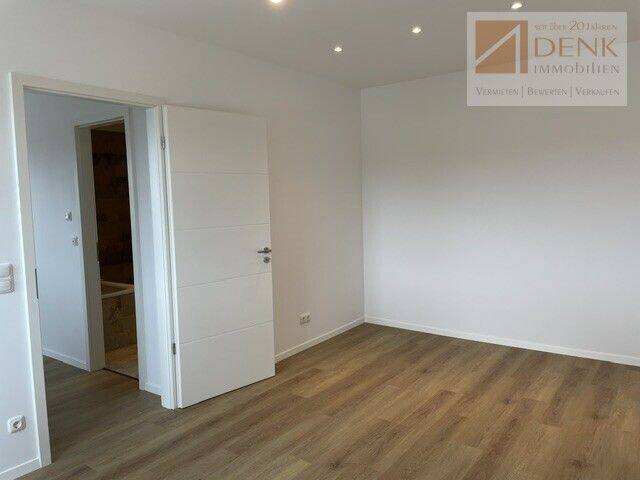 Etagenwohnung Kitzingen - 2 Zimmer, 60 m&sup2;, 650&euro; | Angebot:26816763