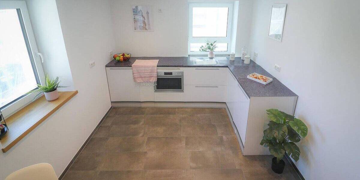 Etagenwohnung Bergrheinfeld - 3 Zimmer, 75 m&sup2;, 279.000&euro; | Angebot:26795269