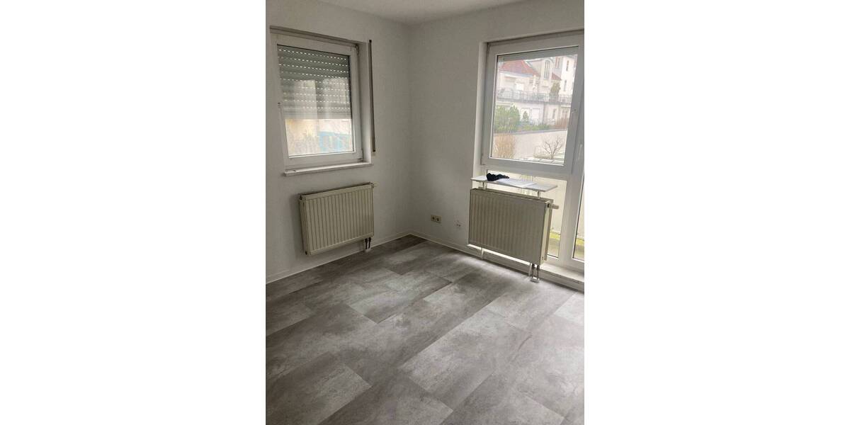 Etagenwohnung Würzburg Sanderau - 2 Zimmer, 48 m&sup2;, 250.000&euro; | Angebot:26093201