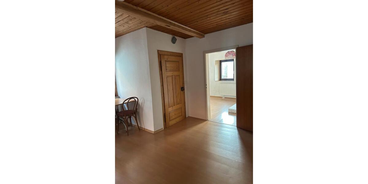 Etagenwohnung Großrinderfeld - 1 Zimmer, 50 m&sup2;, 550&euro; | Angebot:26043200