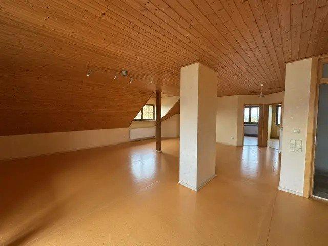 Einfamilienhaus Grünsfeld - 8 Zimmer, 266 m&sup2;, 550.000&euro; | Angebot:26395188