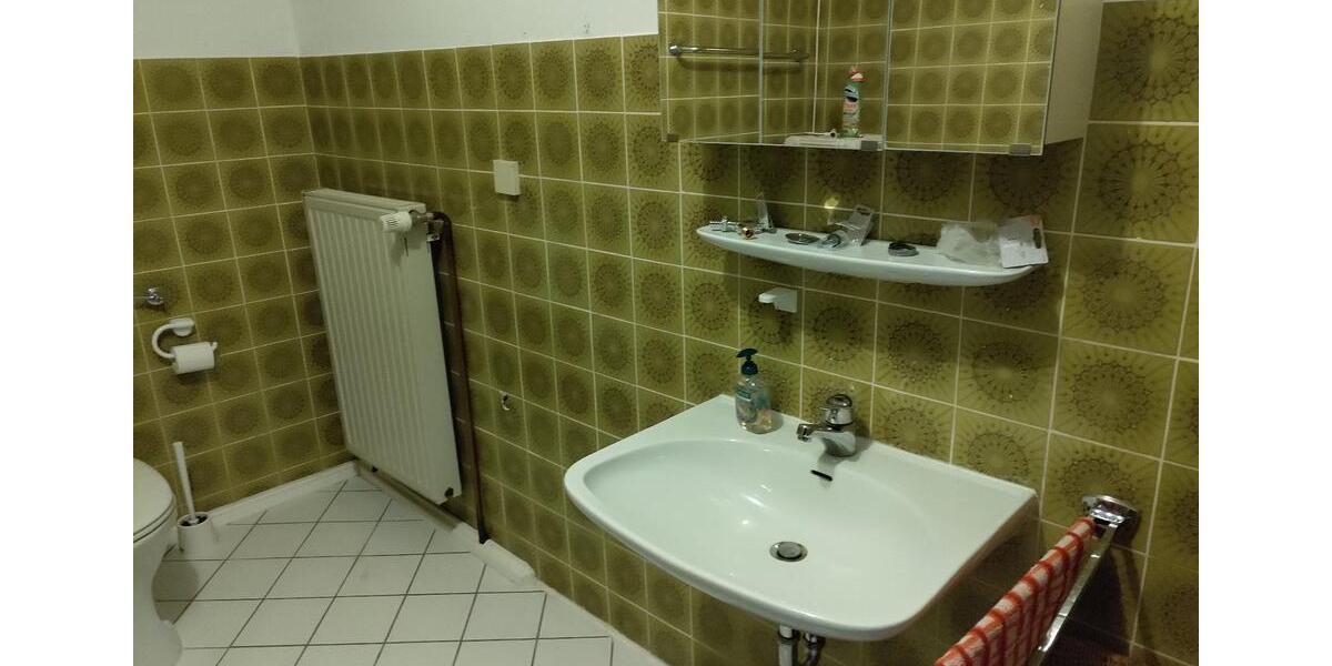 Etagenwohnung Würzburg Sanderau - 5 Zimmer, 134 m&sup2;, 440&euro; | Angebot:25752183