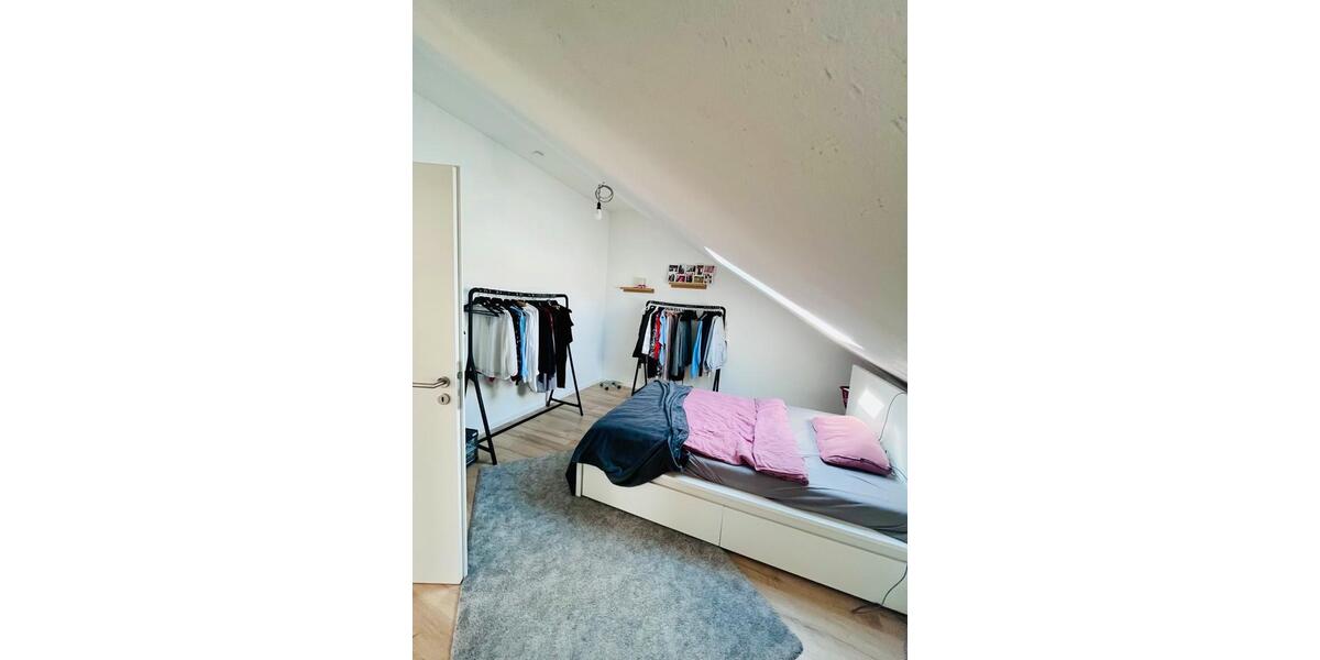 Dachgeschoßwohnung Dettelbach - 2 Zimmer, 64 m&sup2;, 720&euro; | Angebot:26538614