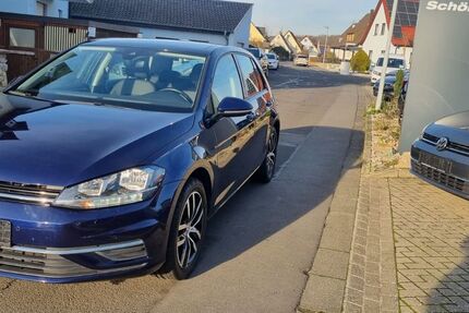 VW Golf 135.000 km 12.900 &euro; Stammheim 97509