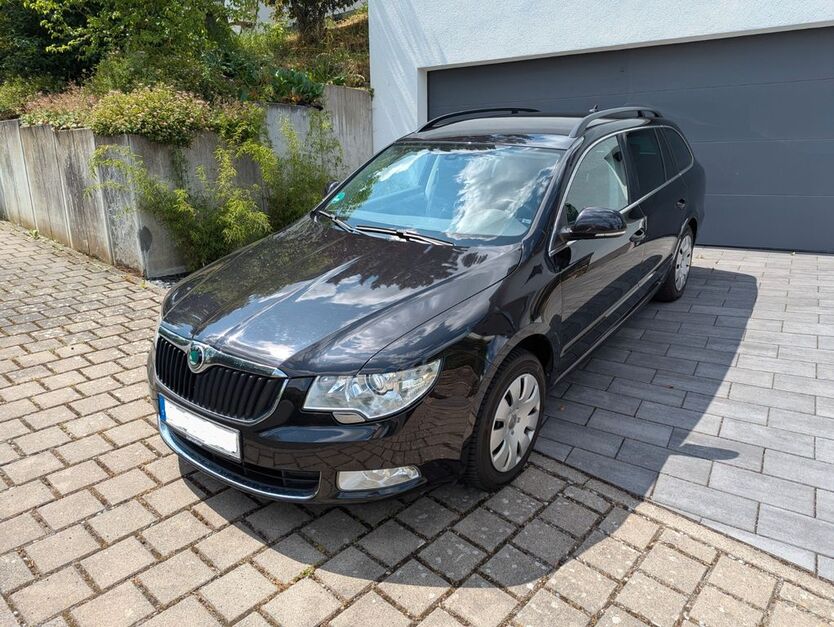 Skoda Superb 197.000 km 8.300 € Erlabrunn 97250