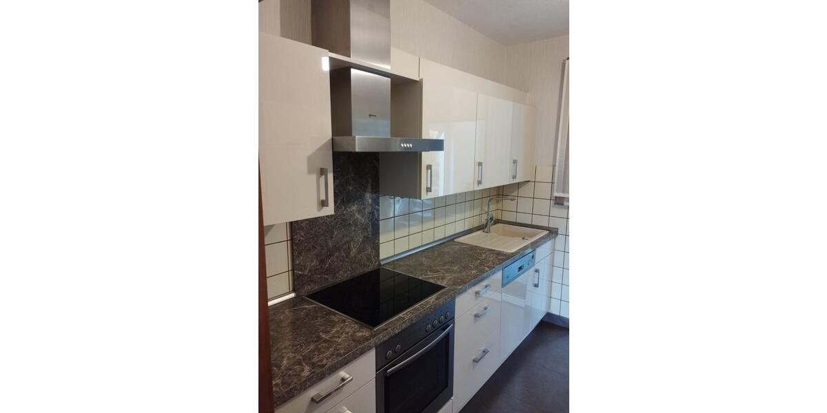 Erdgeschoßwohnung Birkenfeld - 5 Zimmer, 121 m&sup2;, 990&euro; | Angebot:26497356