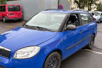 Skoda Fabia 130.000 km 1.490 € Würzburg 97076
