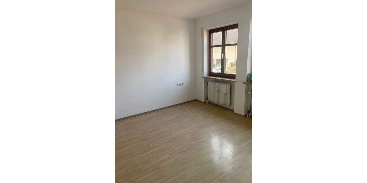 Etagenwohnung Würzburg Lengfeld - 2 Zimmer, 63 m&sup2;, 630&euro; | Angebot:25694577