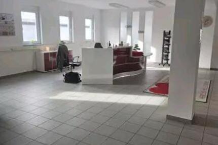 Büro, Praxis, Studio Immobilie zwischen Würzburg und Schweinfurt zimmer