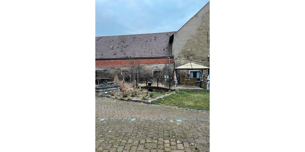 Bauernhaus, Landhaus Kitzingen - 6 Zimmer, 140 m&sup2;, 420.000&euro; | Angebot:26759983