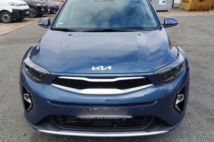 Kia Stonic 20.500 km 18.200 &euro; Grafenrheinfeld 97506