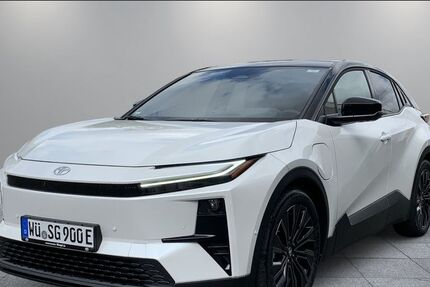 Toyota C-HR 1.500 km 54.390 &euro; Würzburg 97076