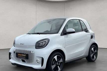 Smart forTwo 15.798 km 16.990 &euro; Würzburg 97076