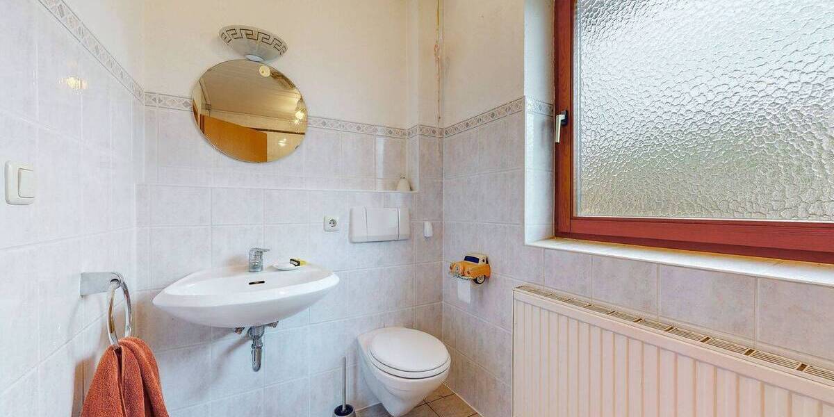 Mehrfamilienhaus, Wohnhaus Eisenheim Untereisenheim - 5 Zimmer, 110 m&sup2;, 495.000&euro; | Angebot:26723646