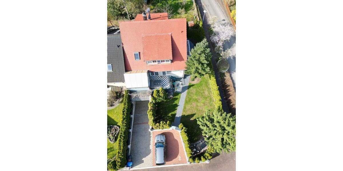 Einfamilienhaus Kitzingen - 7 Zimmer, 287 m&sup2;, 719.000&euro; | Angebot:25987663