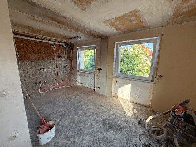 Gewerbeobjekt Volkach - 4 Zimmer, 125 m&sup2;, 1.300&euro; | Angebot:21962141